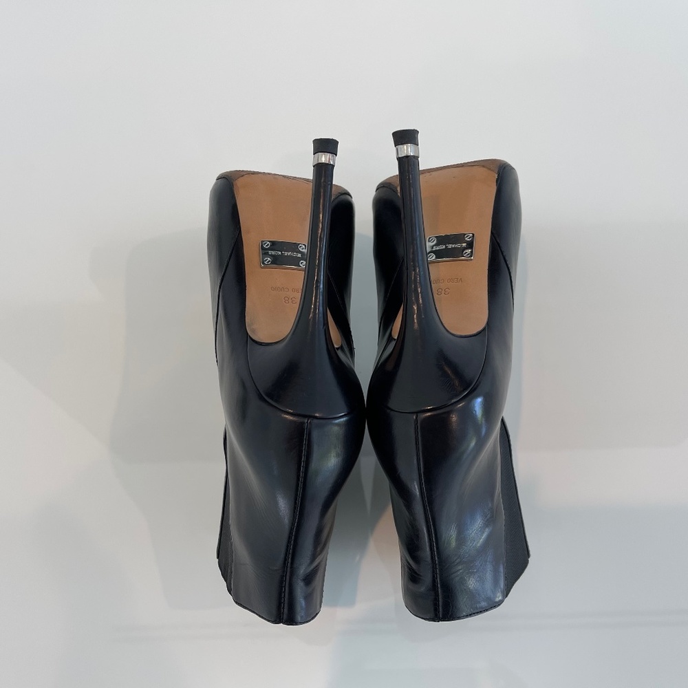 MICHAEL KORS BOOTS SIZE US 8 - Picture 15 of 16